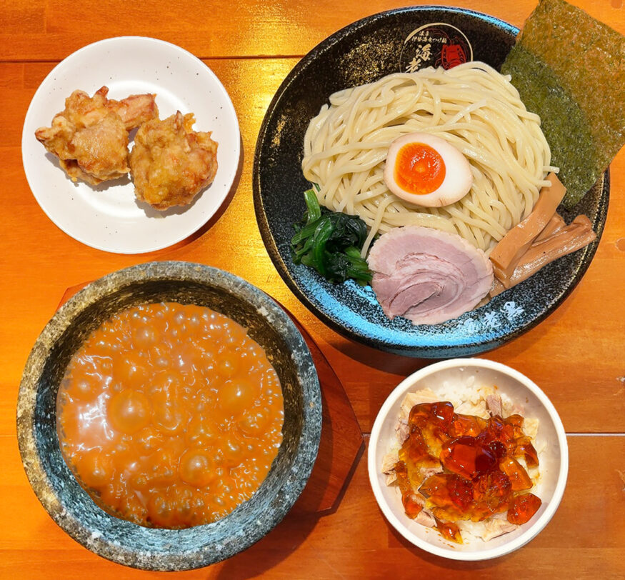 ピリ辛つけ麺＆ミニかつお飯＆唐揚げセット