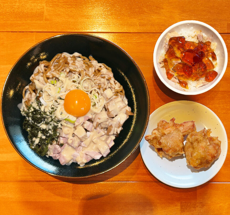  マヨ油そば＆ミニかつお飯＆唐揚げセット